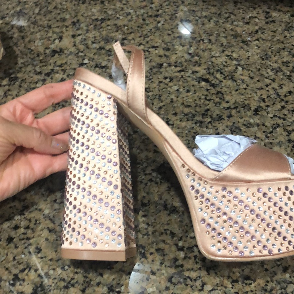 Nude 01  Rhinestone block junky heels sandal satin bridal promo. - Picture 8 of 10